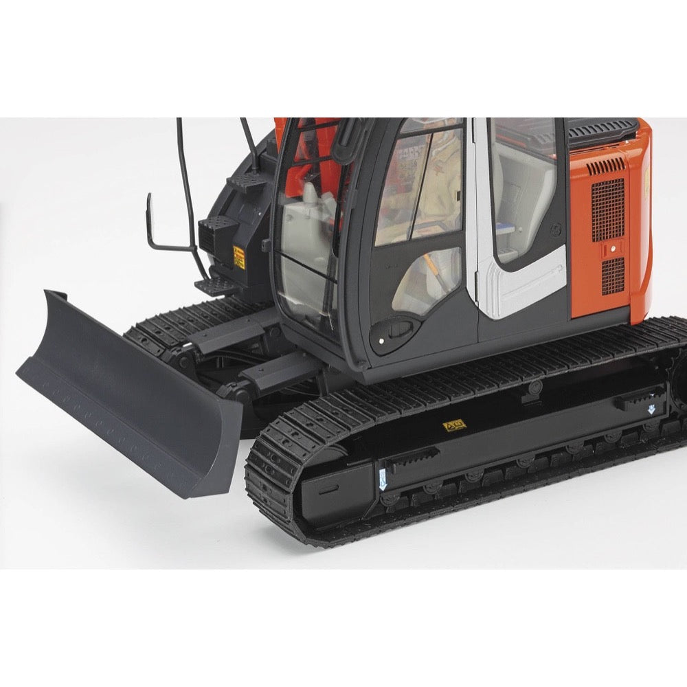 Hasegawa 66001 1/35 Hitachi Excavator Zaxis 135US