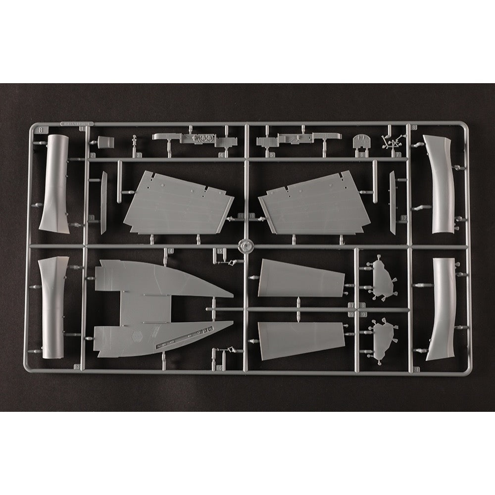 HobbyBoss 1/48 F/A-18F Super Hornet VFC-12 Plastic Model Kit