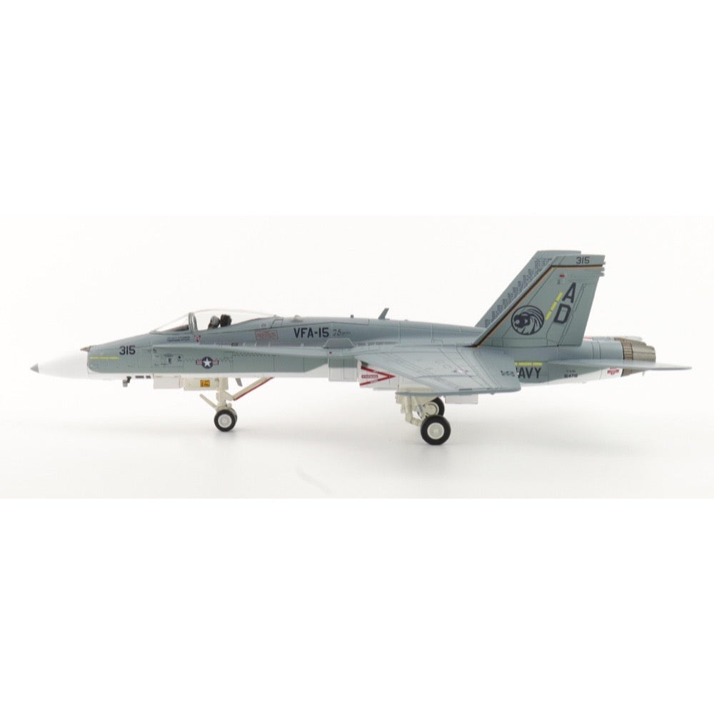 Hobby Master 3590 1/72 F/A-18C¬† VFA-15 Retro TAC Demo Jet 164718 VFA-106 Gladiators March 2017