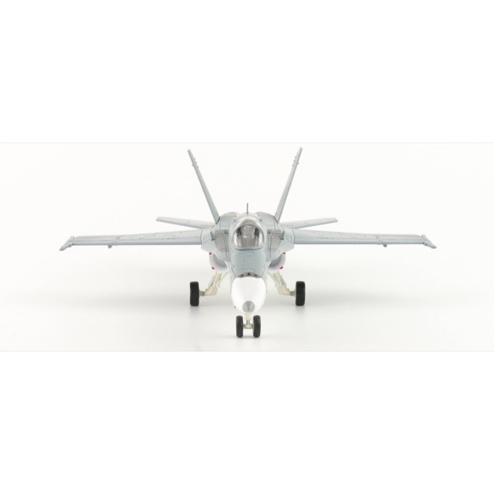 Hobby Master 3590 1/72 F/A-18C¬† VFA-15 Retro TAC Demo Jet 164718 VFA-106 Gladiators March 2017