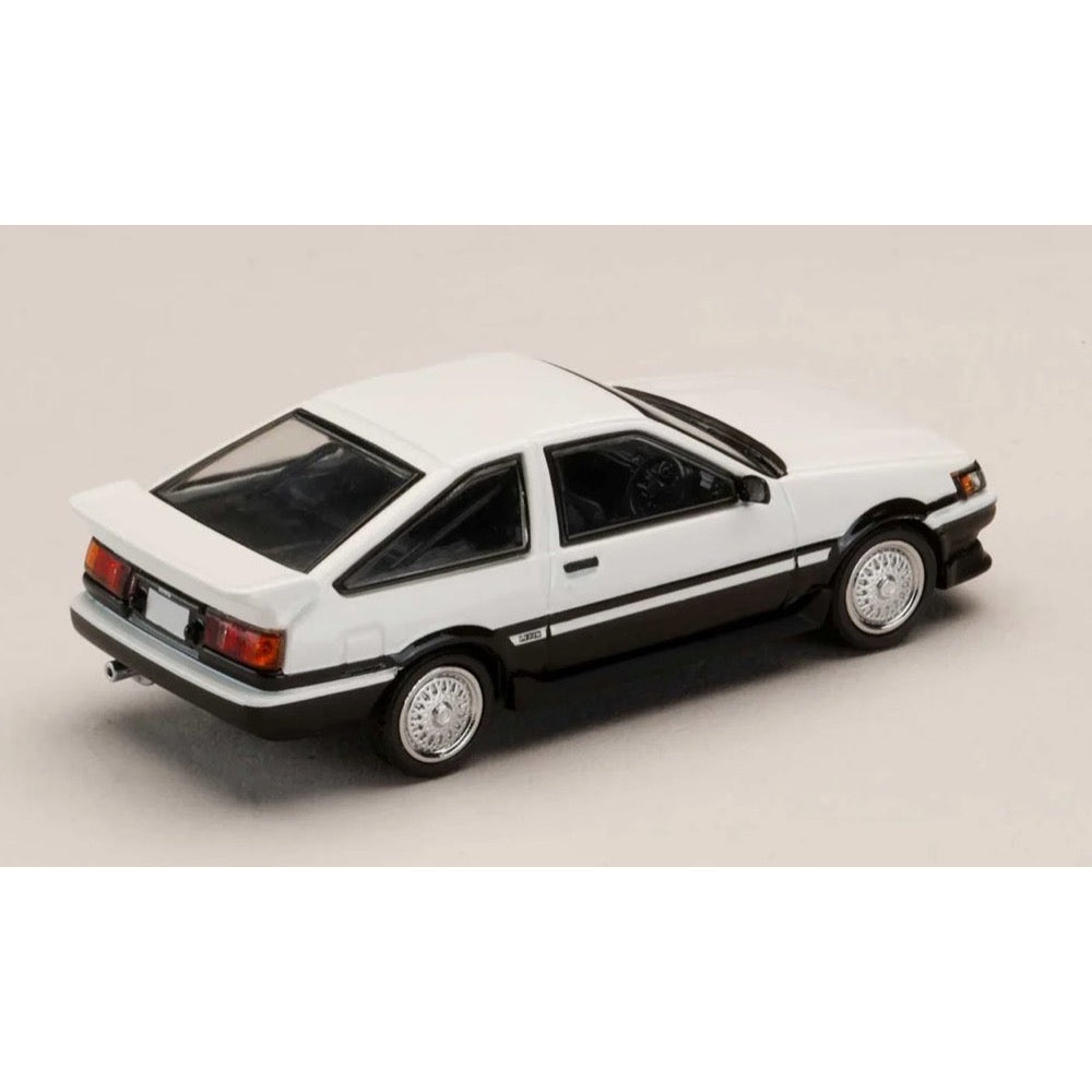 Hobby Japan 1/64 Toyota Sprinter Trueno (AE86) Initial D Takumi Fujiwara vs Wataru Akiyama