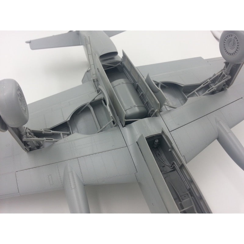 Hong Kong Models 01E07 1/32 Dornier Do-335 B-2 Zerstörer