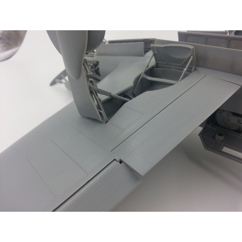 Hong Kong Models 01E07 1/32 Dornier Do-335 B-2 Zerstörer