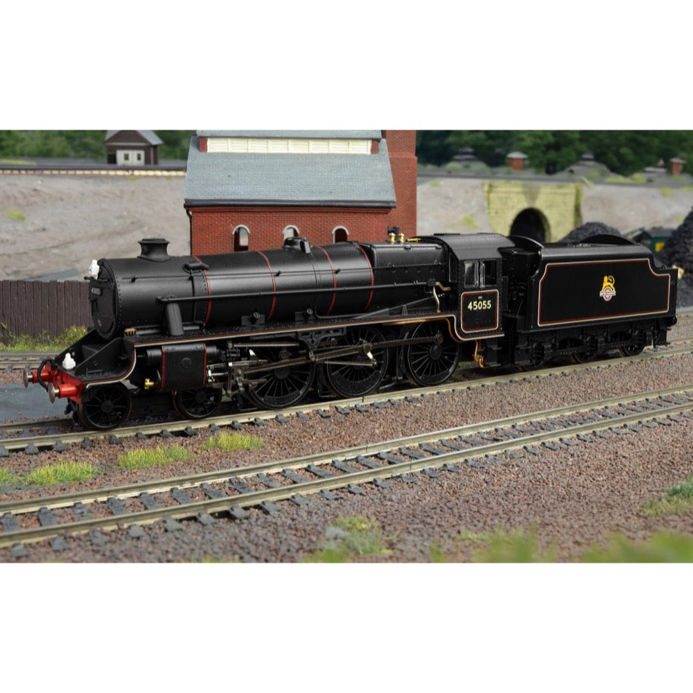 Hornby R30484 OO BR Stanier 5MT 'Black 5' 45055 Steam Locomotive