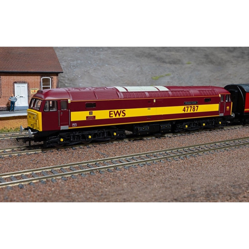Hornby R30541 OO RailRoad EWS Class 47 'Windsor Castle' 47787 Locomotive