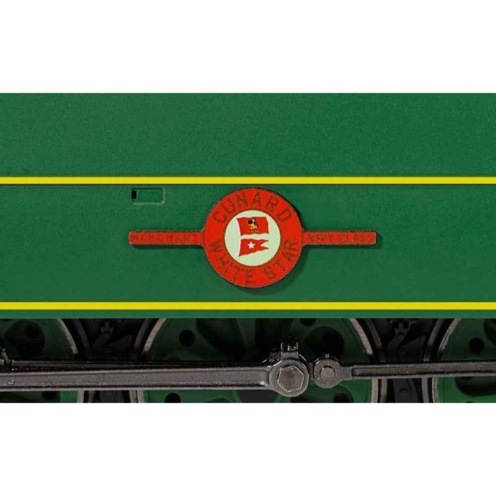 Hornby R30560SS OO SR Merchant Navy Class Cunard White Star Line 21C4 Steam Locomotive with Steam Generator & DCC Sound Fitted