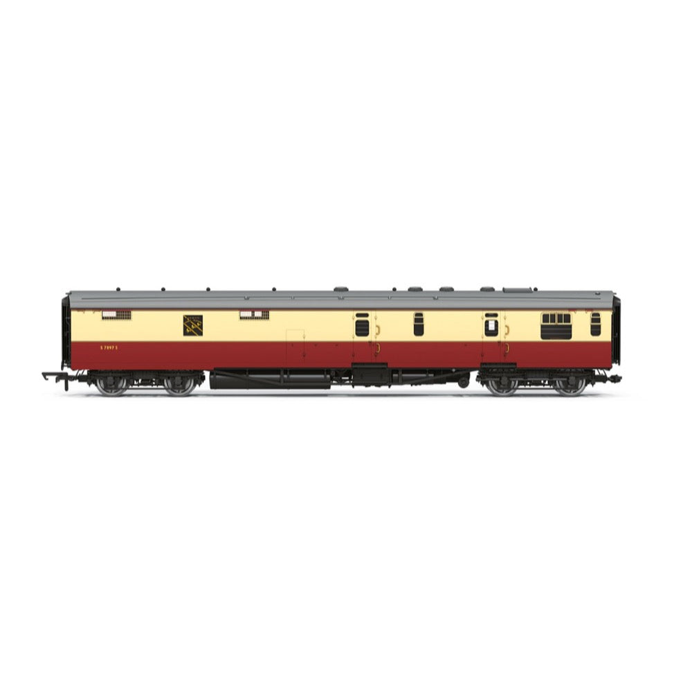 Hornby R40536 OO BR Kitchen and Buttery Car & Composite Restaurant 'At the Sign of the Three Plovers' Coach Pack