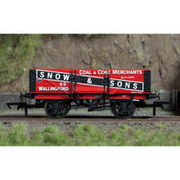 Hornby R60305 OO Snow & Sons 5 Plank Wagon No. 65