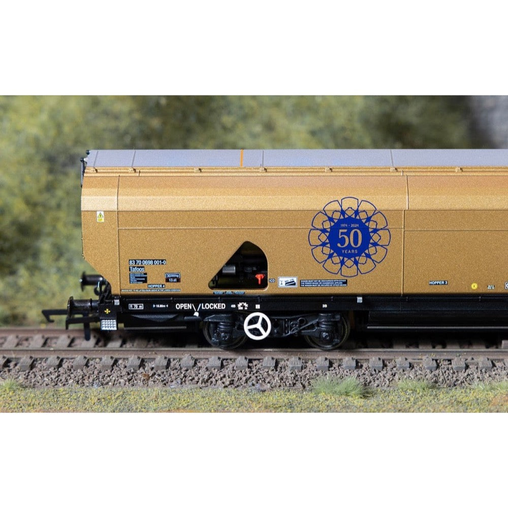 Hornby Drax Biomass Wagon Gold Livery Drax 50th Anniversary