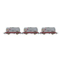 Hornby R60334 OO Amoco TTA Class A Tank Wagon Triple Pack
