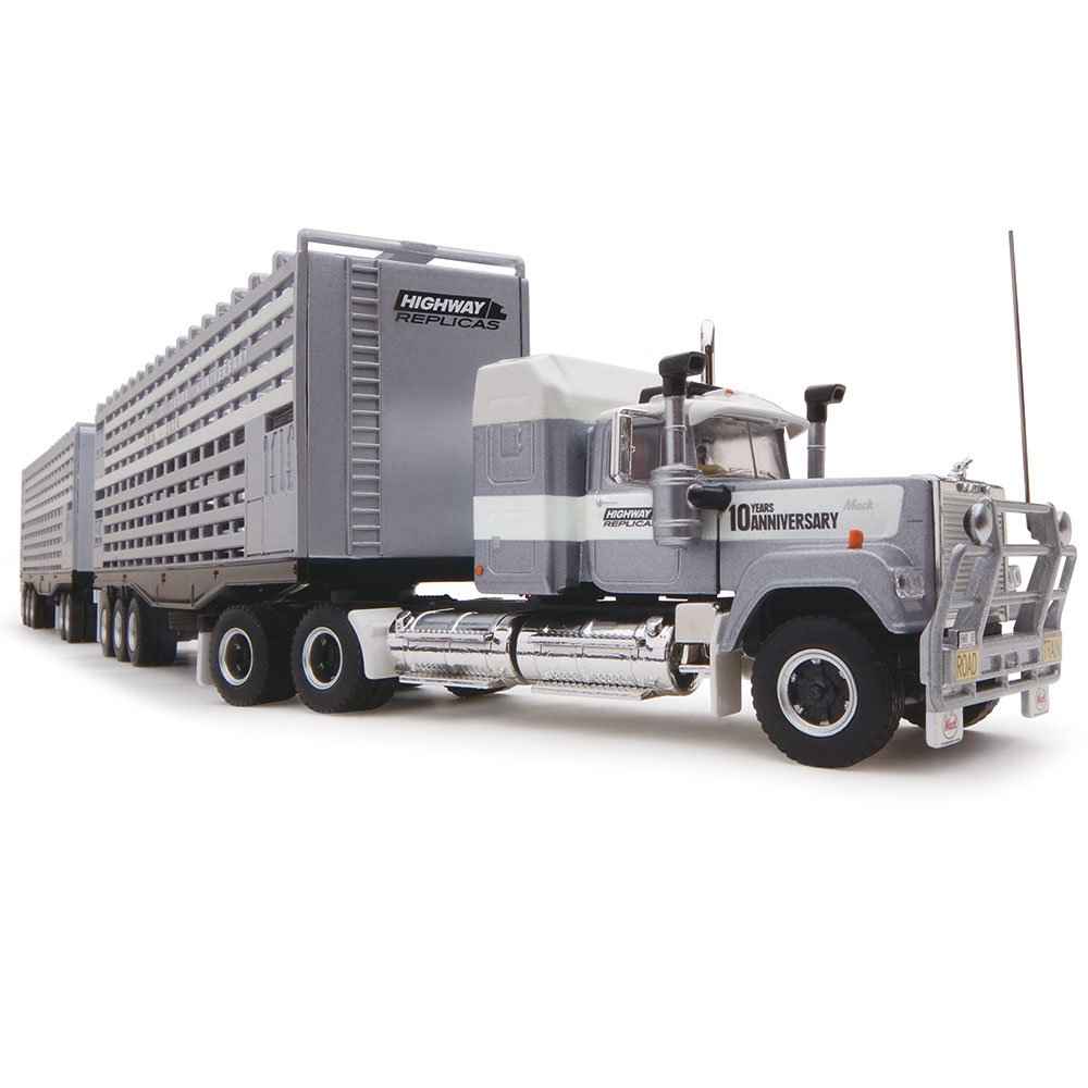 Highway Replicas 12044 1/64 Livestock Road Train 10th Anniversary Edition