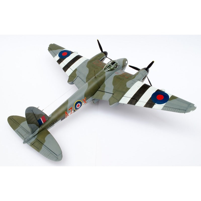 Hong Kong Models 01E015 1/32 De Havilland Mosquito B MK IV Series II 4897041570168