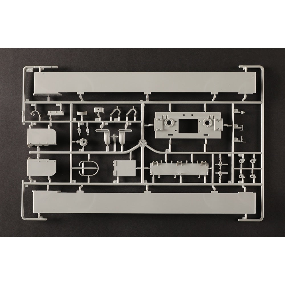 I Love Kit 1/16 M4A3E8 Thunder VII Medium Tank Plastic Model Kit