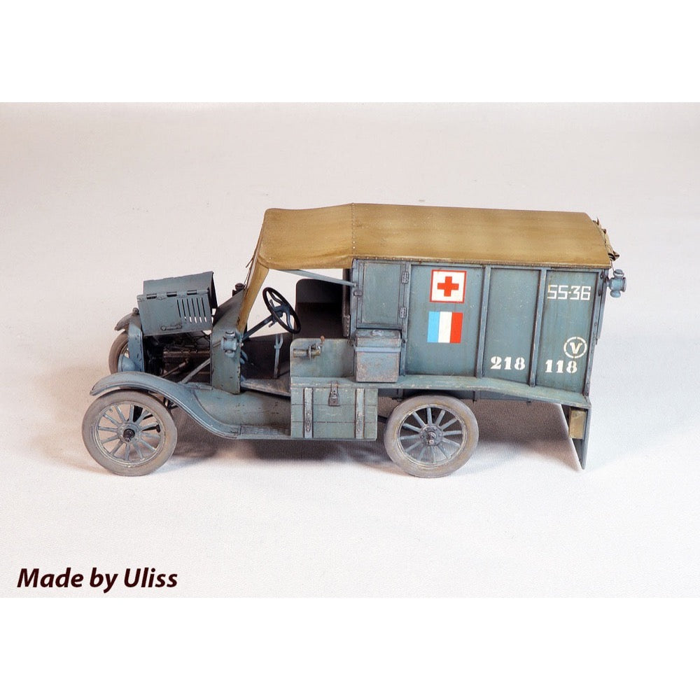 ICM 35661 1/35 Model T 1917 Ambulance WWI American Car 4823044404056