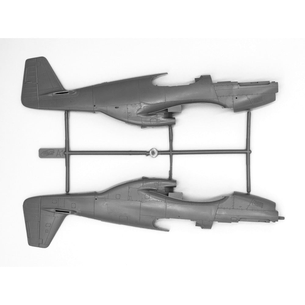 ICM 48121 1/48 Mustang P-51C WWII American Fighter