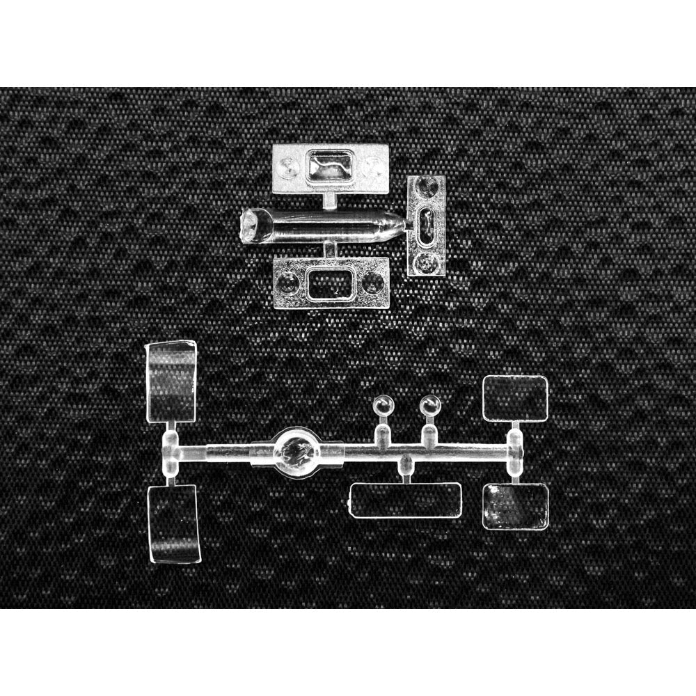 ICM 72812 1/72 ZiL-131 Command Vehicle 4823044400317