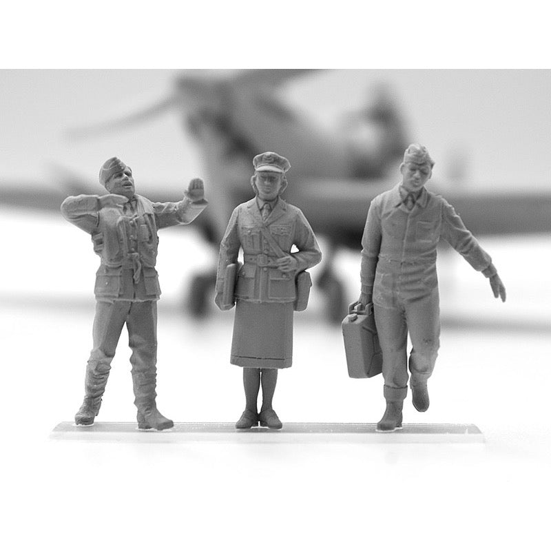 ICM DS4802 1/48 RAF Airfield Spitfire Mk IX Spitfire Mk VII RAF Pilots and Ground Personnel 7 Figures