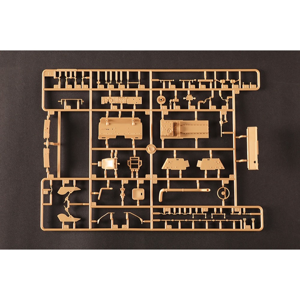 I Love Kit 1/35 M-ATV CargoCarrier Plastic Model Kit