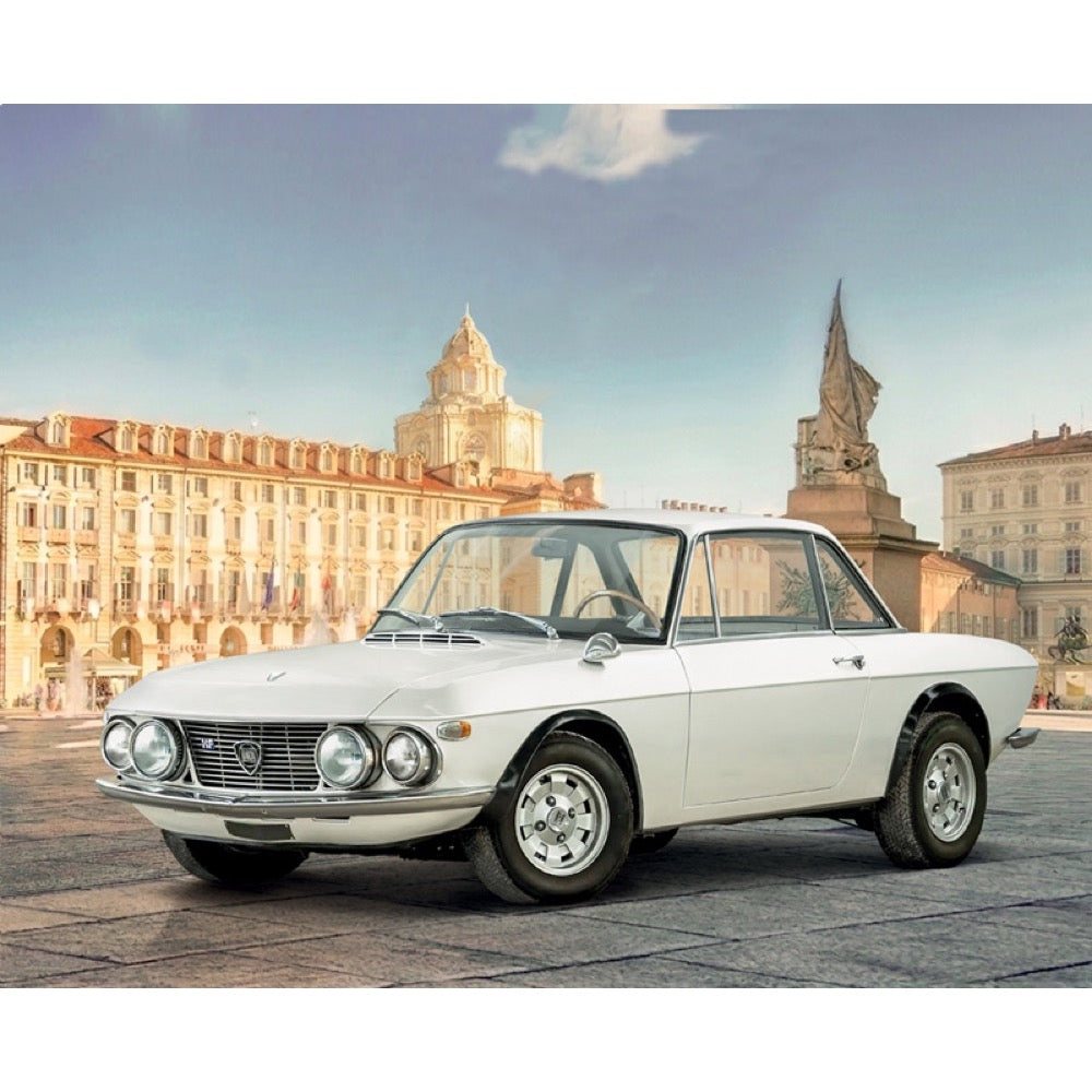 Italeri 1/24 Lancia Fulvia Coupe 1.6 HF Fanalone Model Kit