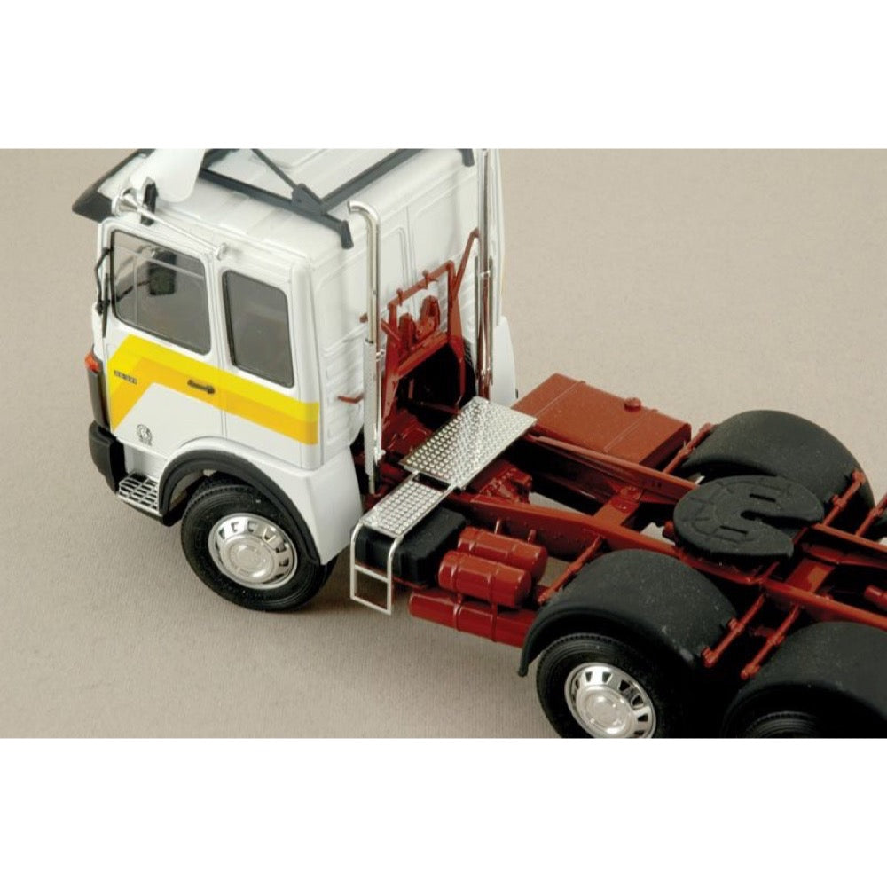 Italeri IT0756S 1/72 MAN 26.321 Formel Six