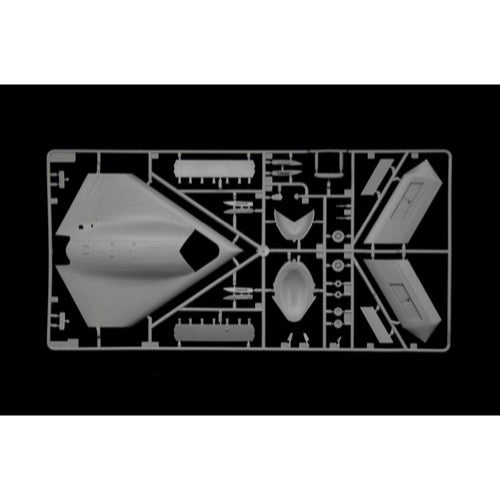 Italeri 1421 1/72 Northrop Grumman X-47B