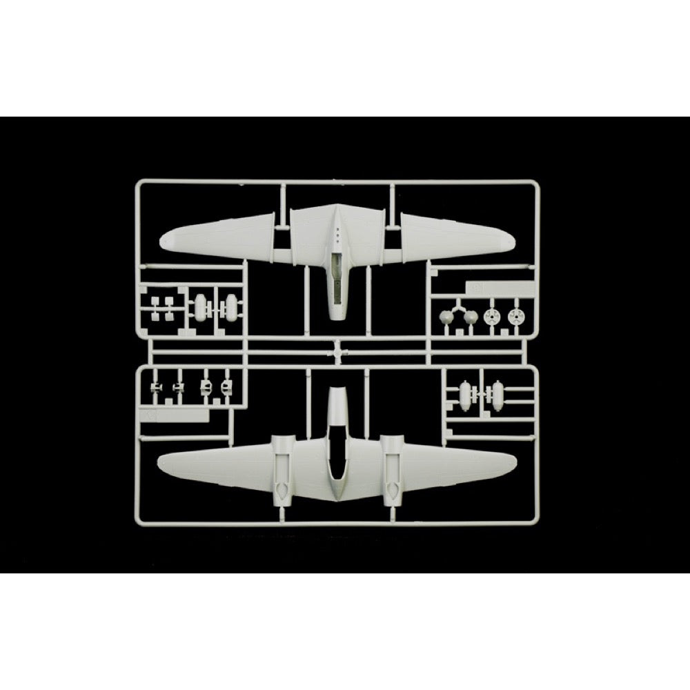 Italeri 1446 1/72 P-38J Lightning 8001283014465