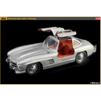 Italeri 1/16 Mercedes Benz 300SL GullWing Car