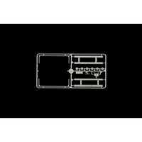 Italeri 3945 1/24 Volvo F16 Globetrotter Canvas with Elevator 8001283039451