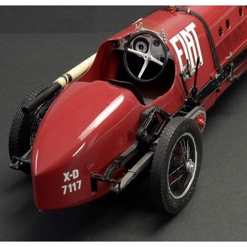 Italeri 4701 1/12 Fiat Mefistofele 8001283047012