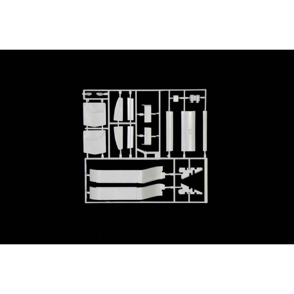 Italeri 4711 1/12 McLaren MP4 2C Prost Roberg Plastic Model Kit 8001283047111