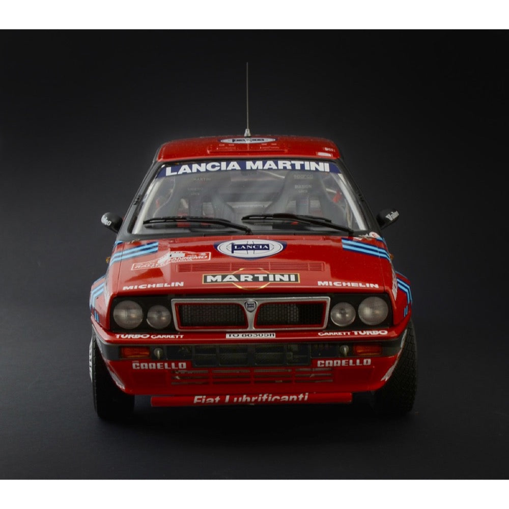 Italeri IT4712S 1/12 Lancia DELTA 16V HF integrale Sanremo 1989