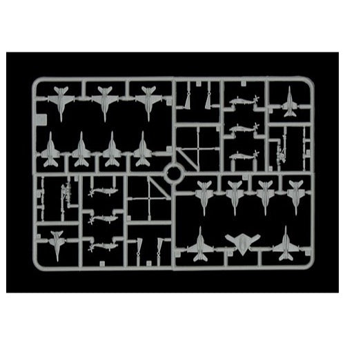 Italeri 5534 1/720 USS George H.W. Bush CVN77 Aircraft Carrier