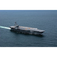 Italeri 5534 1/720 USS George H.W. Bush CVN77 Aircraft Carrier