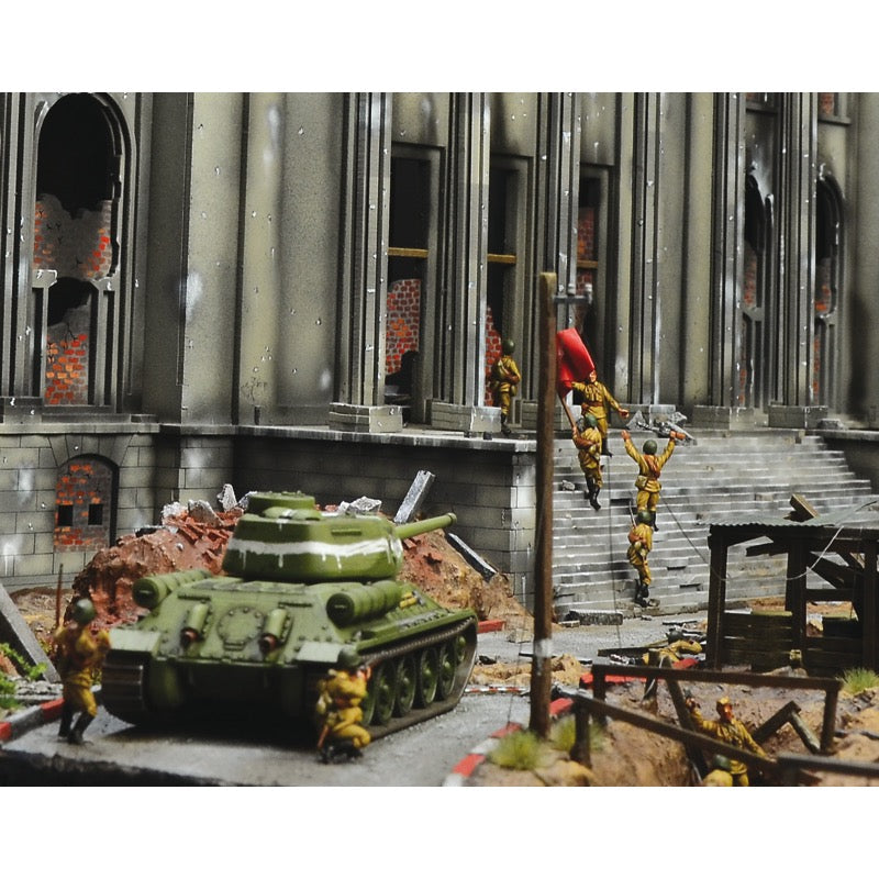 Italeri 6195 1/72 Berlin 1945 Fall of the Reich