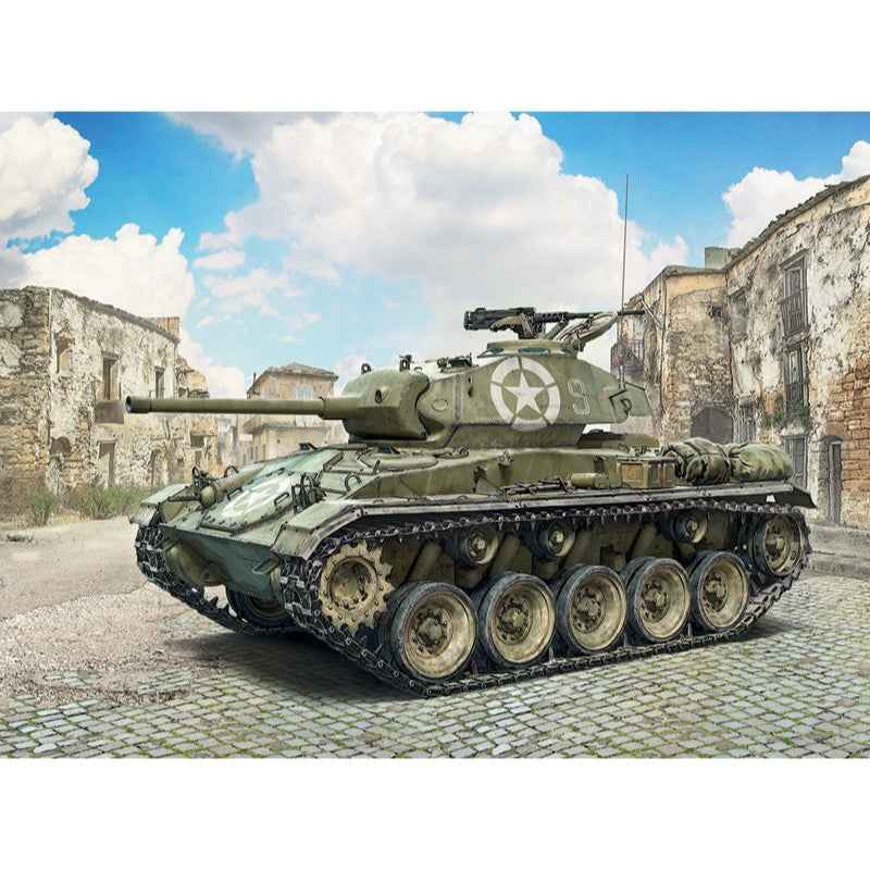 Italeri 6761S 1/35 M24 Chaffee