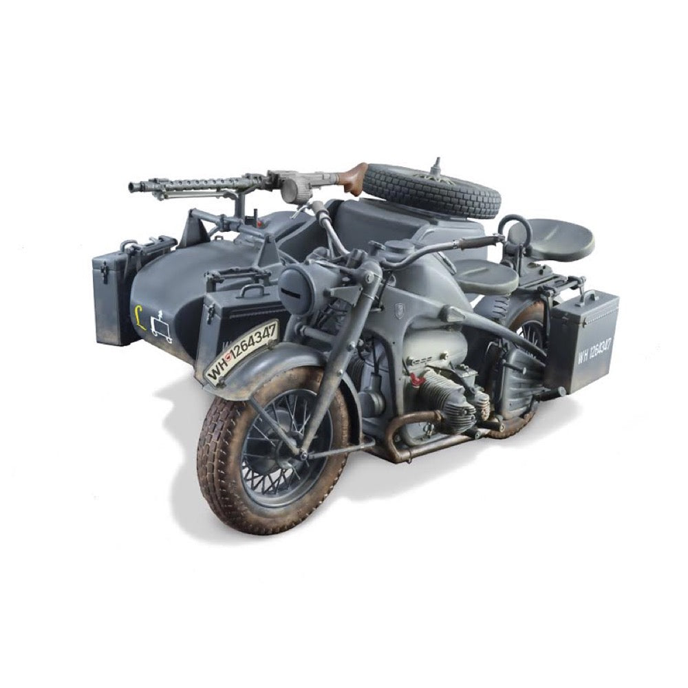 Italeri 7406 1/9 Zundapp KS750 with Sidecar