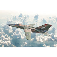 Italeri 1/72 F-111A Aardvark Model Kit