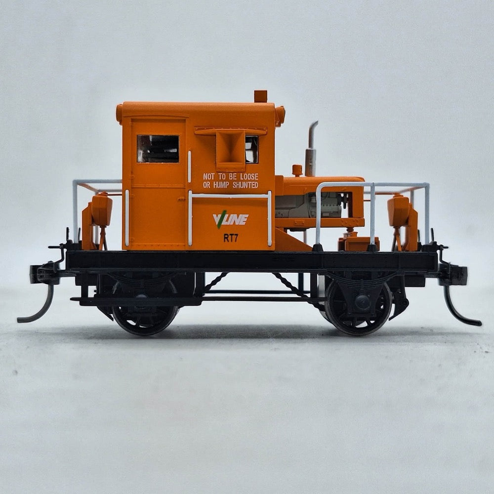 Ixion Models HO RT 7 V-LINE Orange DCC Sound Fitted