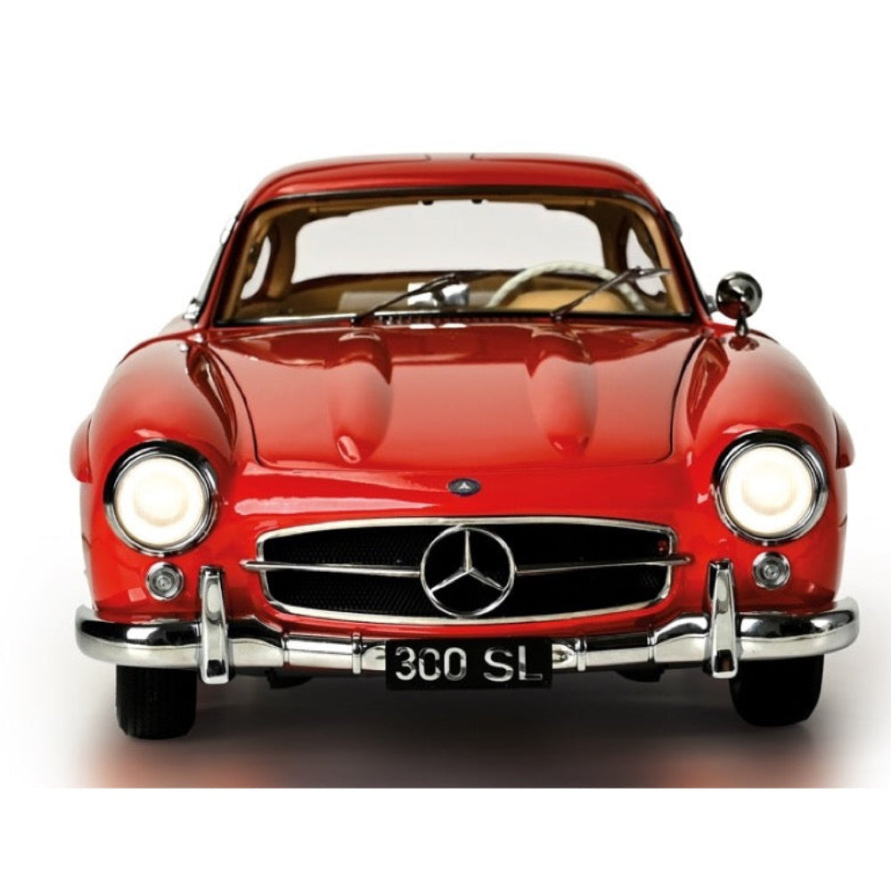 IXO Models 1/8 Mercedes-Benz 300 SL-R