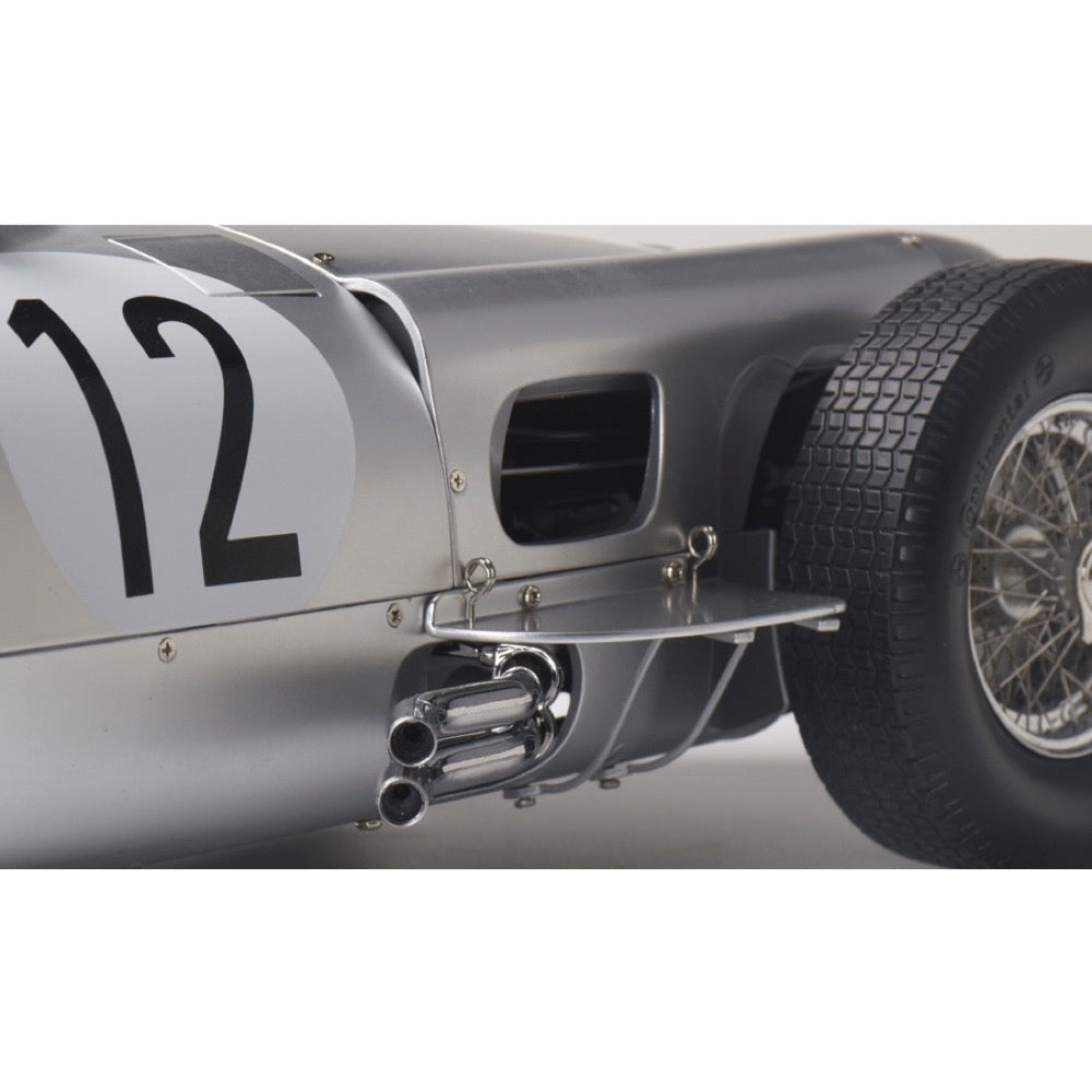 IXO Models 1/8 Mercedes-Benz W 196 R No.12