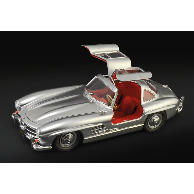 Italeri 1/16 Mercedes Benz 300SL GullWing Car IT3612 