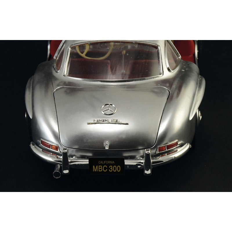 Italeri 3612 1/16 Mercedes Benz 300SL Gullwing Car