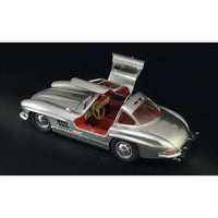 Italeri 3612 1/16 Mercedes Benz 300SL Gullwing Car
