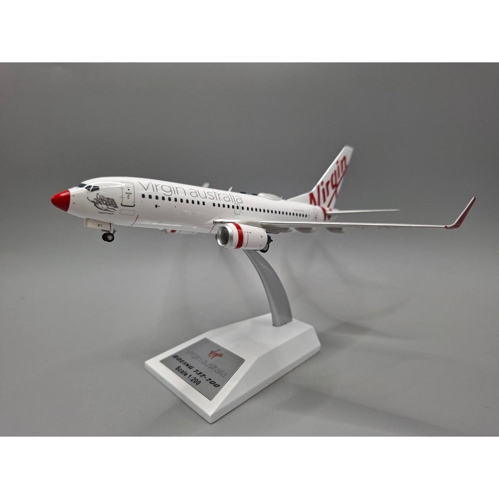 J-Fox JF-737-7-009L 1/200 Virgin Australia Boeing 737-700 VH-VBZ Red Nose
