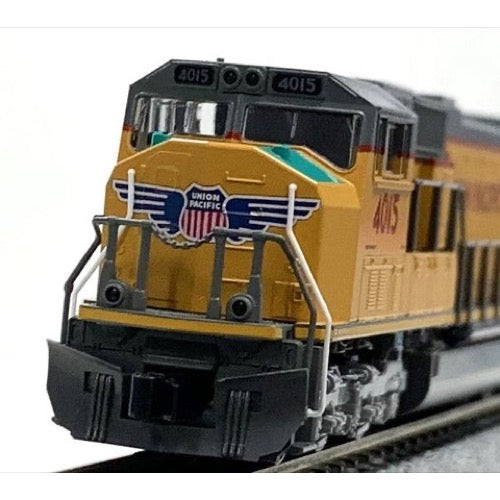 Kato 174-4015 N Union Pacific EMD SD70M Flat Radiator No.4015 Excursion Locomotive