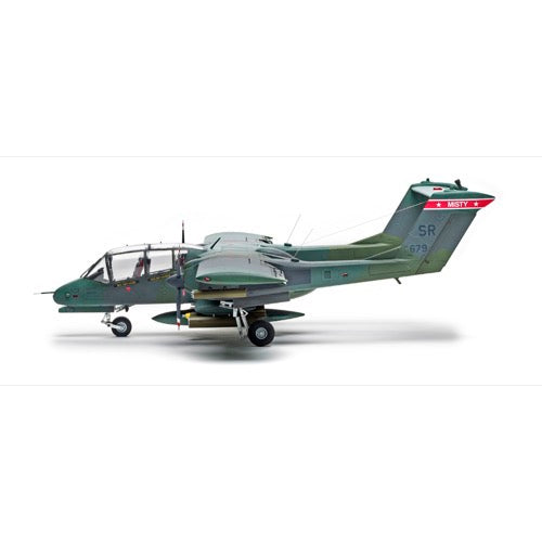 Kitty Hawk 1/32 OV-10A Bronco
