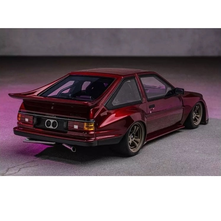 Kyosho 1/18 Toyota Sprinter Trueno AE86 Khyzyl Saleem Red
