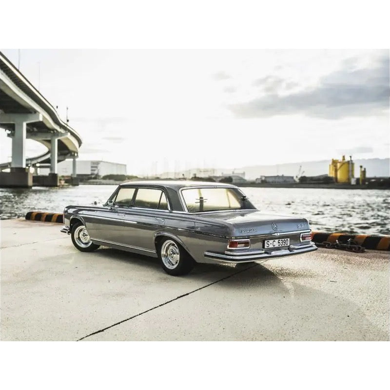 Kyosho 34436T1 1/10 EP 4WD Fazer Mk2 1971 Mercedes-Benz 300 SEL 6.3 Beige Gray