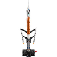 Lego 42221 Technic NASA Artemis Space Launch System Rocket