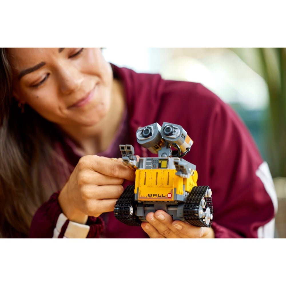 Lego 43279 Disney WALL-E and EVE